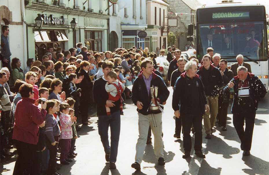 All-Ireland Club Hurling Semi-Final 2000 copy copy copy copy Slide background